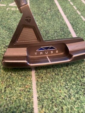 Taylormade Putter. TRUSS blade putter